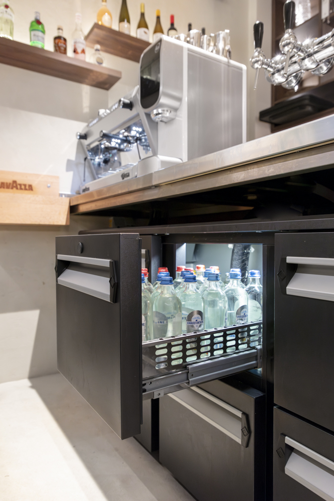 Brugwachtershuisje, Hamme; Servito Machinery